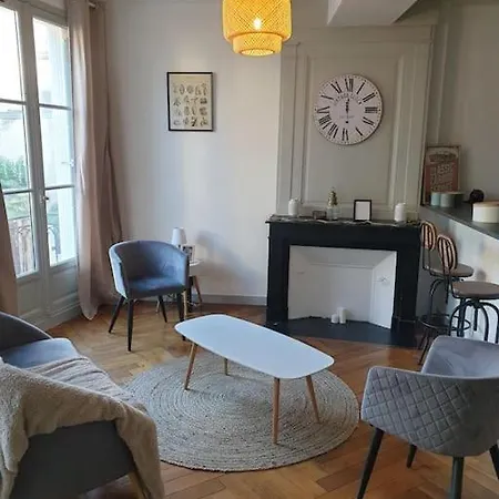 Elegant Au Coeur Du Vieux Tours
